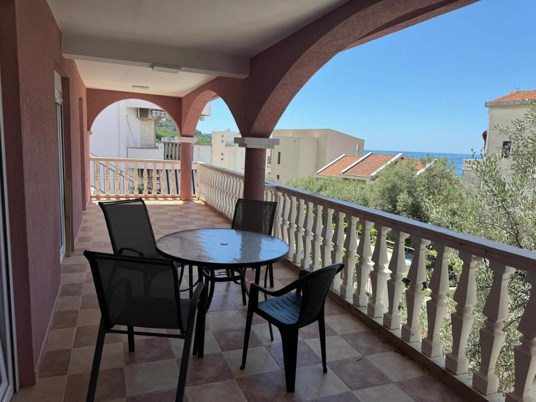 Olive Przno 3 - Terrace - Parking Appartement